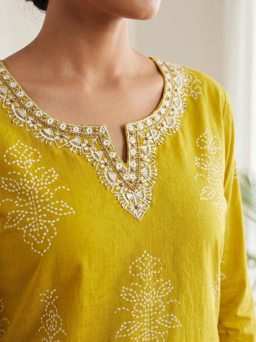 Mustard Cotton Blend Round Neck Printed Kurta