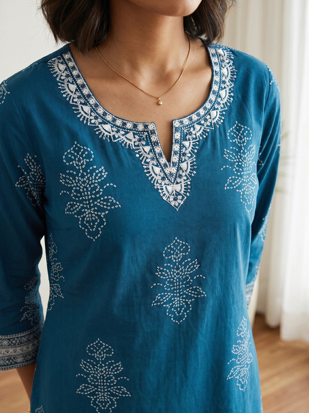 Teal Blue Cotton Blend Round Neck Printed Kurta