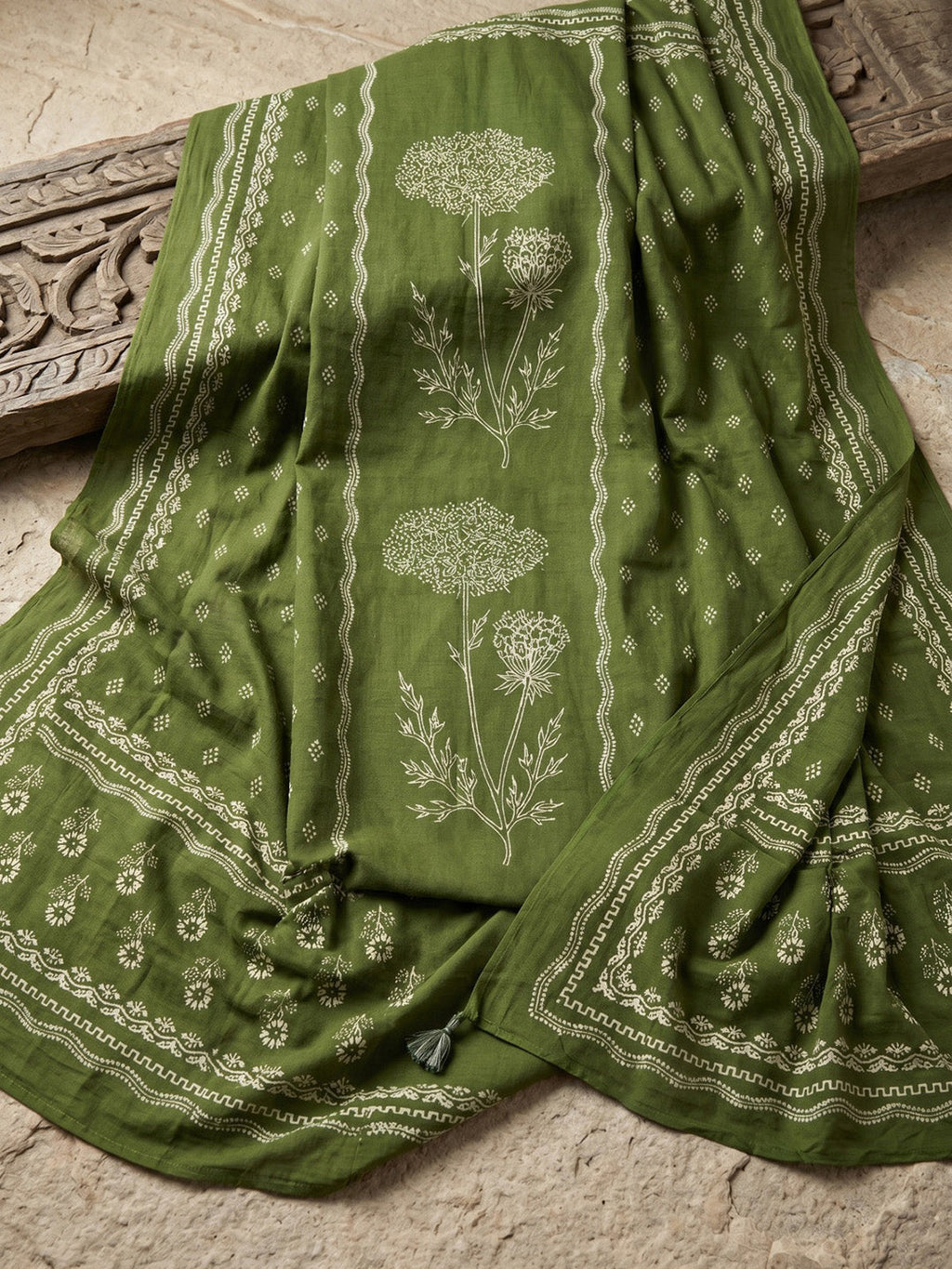 Green Printed Cotton Blend Kurta With Pant & Dupatta