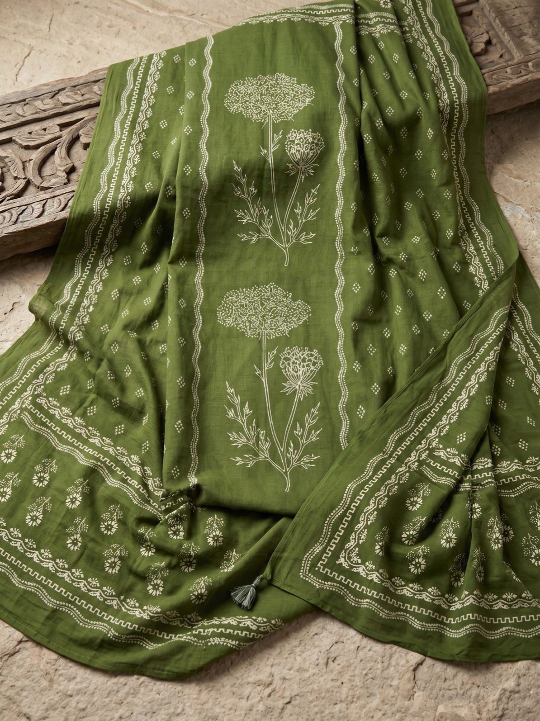 Green Printed Cotton Blend Kurta With Pant & Dupatta