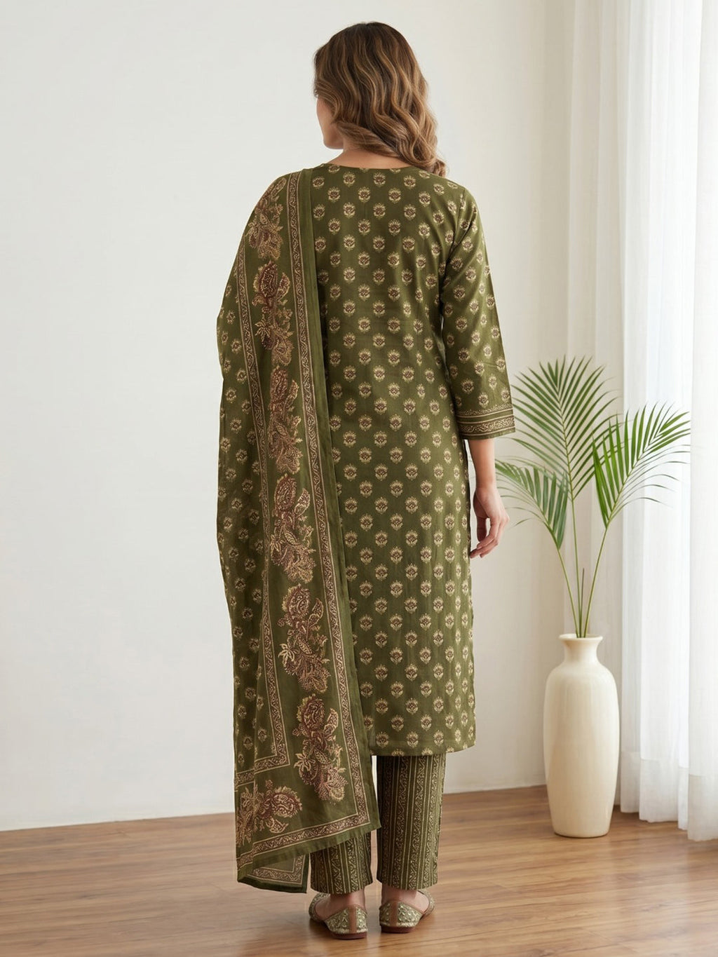Green Printed Cotton Blend Kurta With Pant & Dupatta