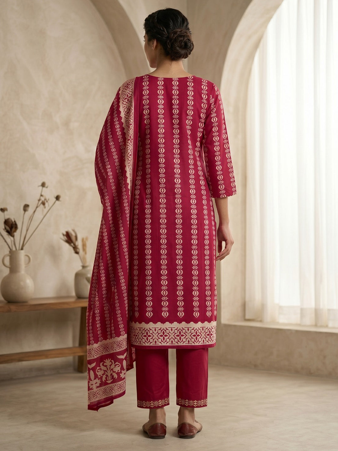 Pink Printed Cotton Blend Kurta With Pant & Dupatta