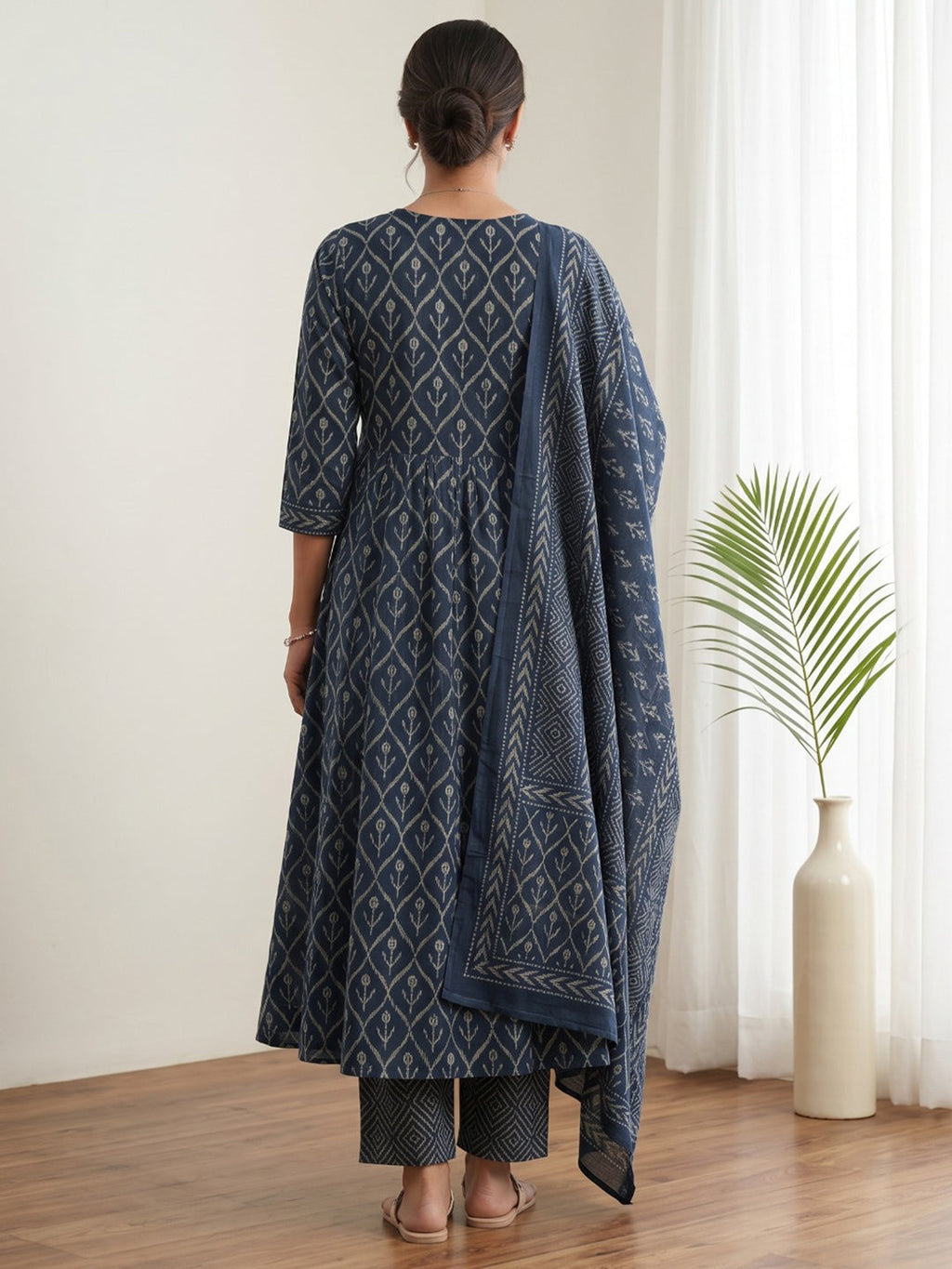 Blue Printed Cotton Blend Kurta With Pant & Dupatta