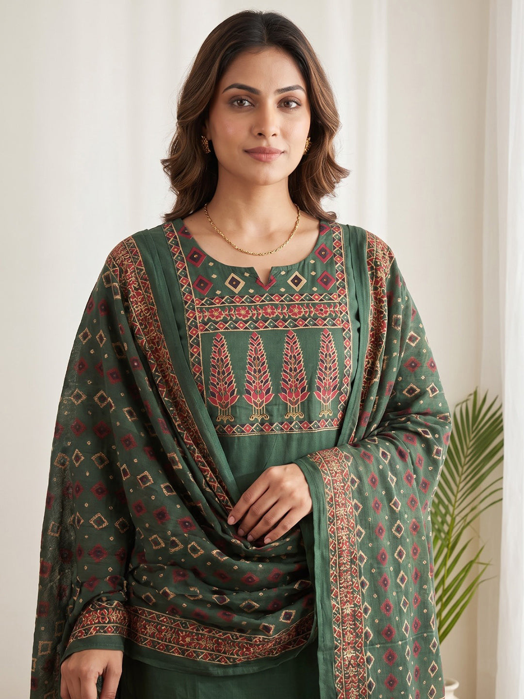 Green Printed Cotton Blend Kurta With Pant &amp; Dupatta