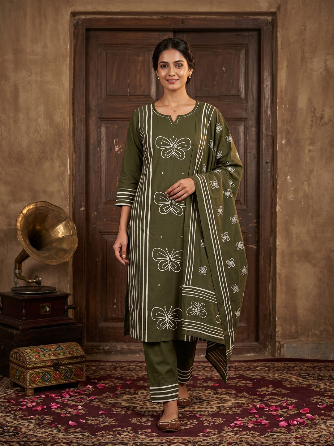 Green Printed Cotton Blend Straight Suit Set With Dupatta