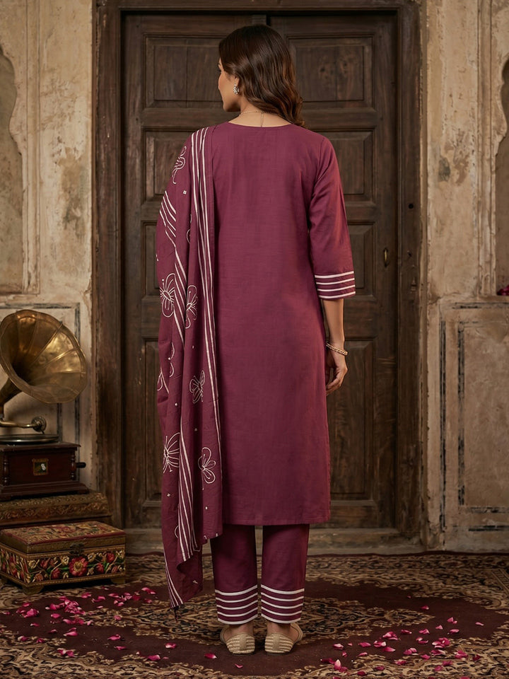 Maroon Printed Cotton Blend Straight Suit Set With Dupatta