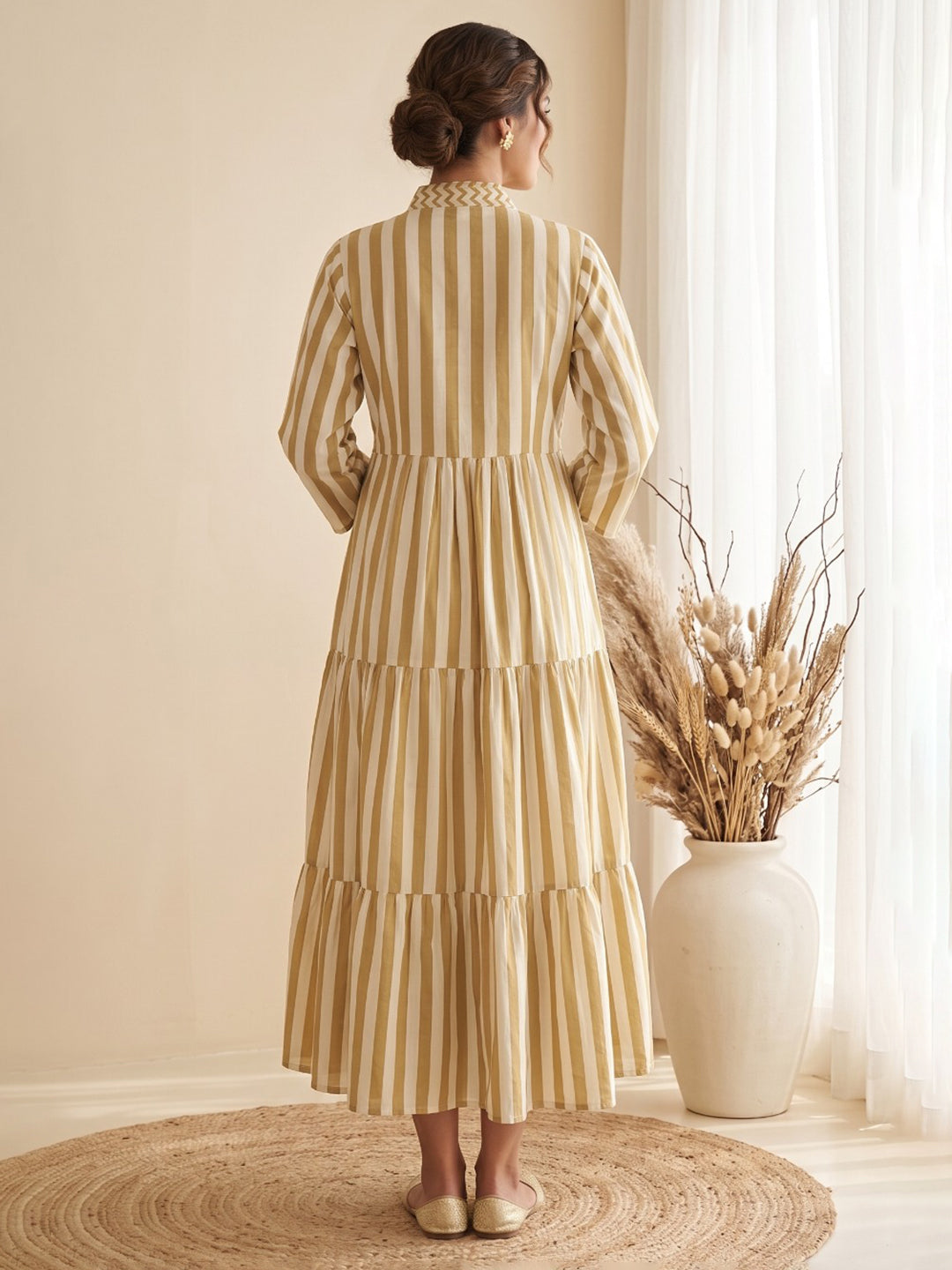 Yellow Cotton Blend V Neck Embroidered Kurta