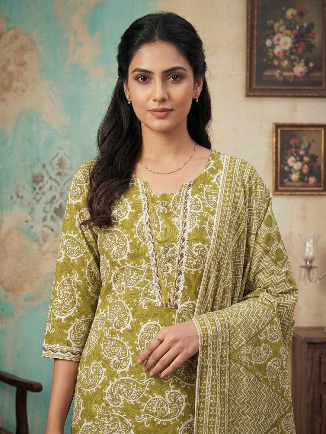 Green Embroidered Cotton Blend Straight Suit Set With Dupatta