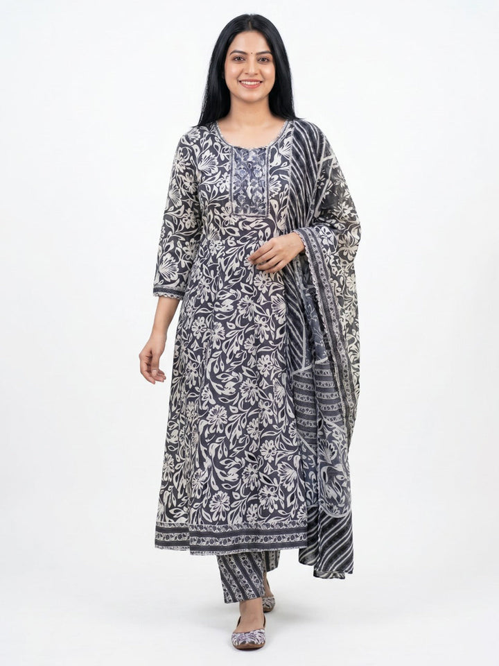 Black Printed Cotton Blend Straight Round Neck Suit Set