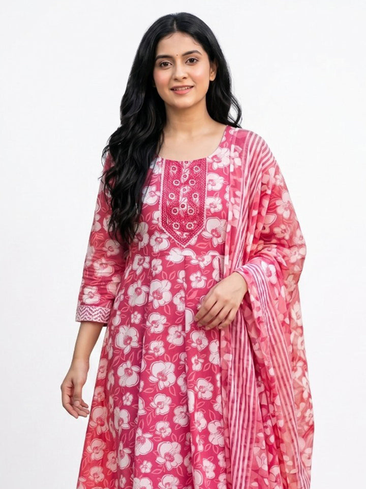 Pink Printed Cotton Blend Straight Round Neck Suit Set