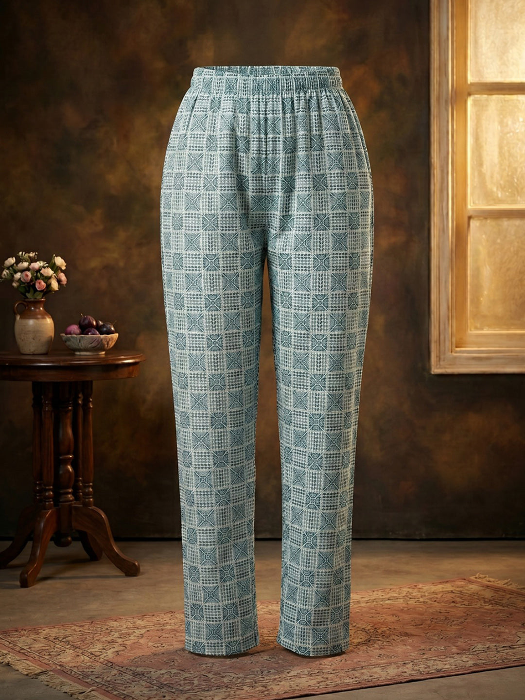 Green Embroidered Cotton Blend Round Neck Suit Set