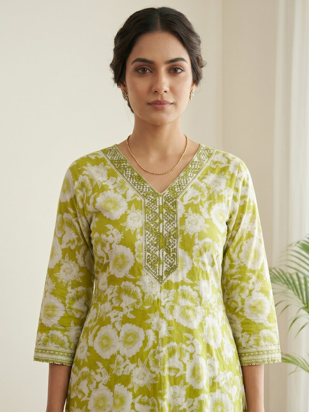 Green Printed Cotton Blend Kurta With Pant & Dupatta