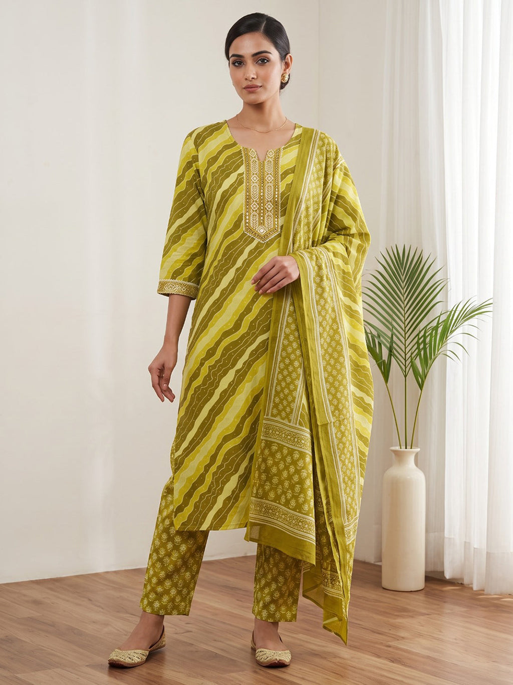 Mustard Printed Cotton Blend Kurta With Pant & Dupatta