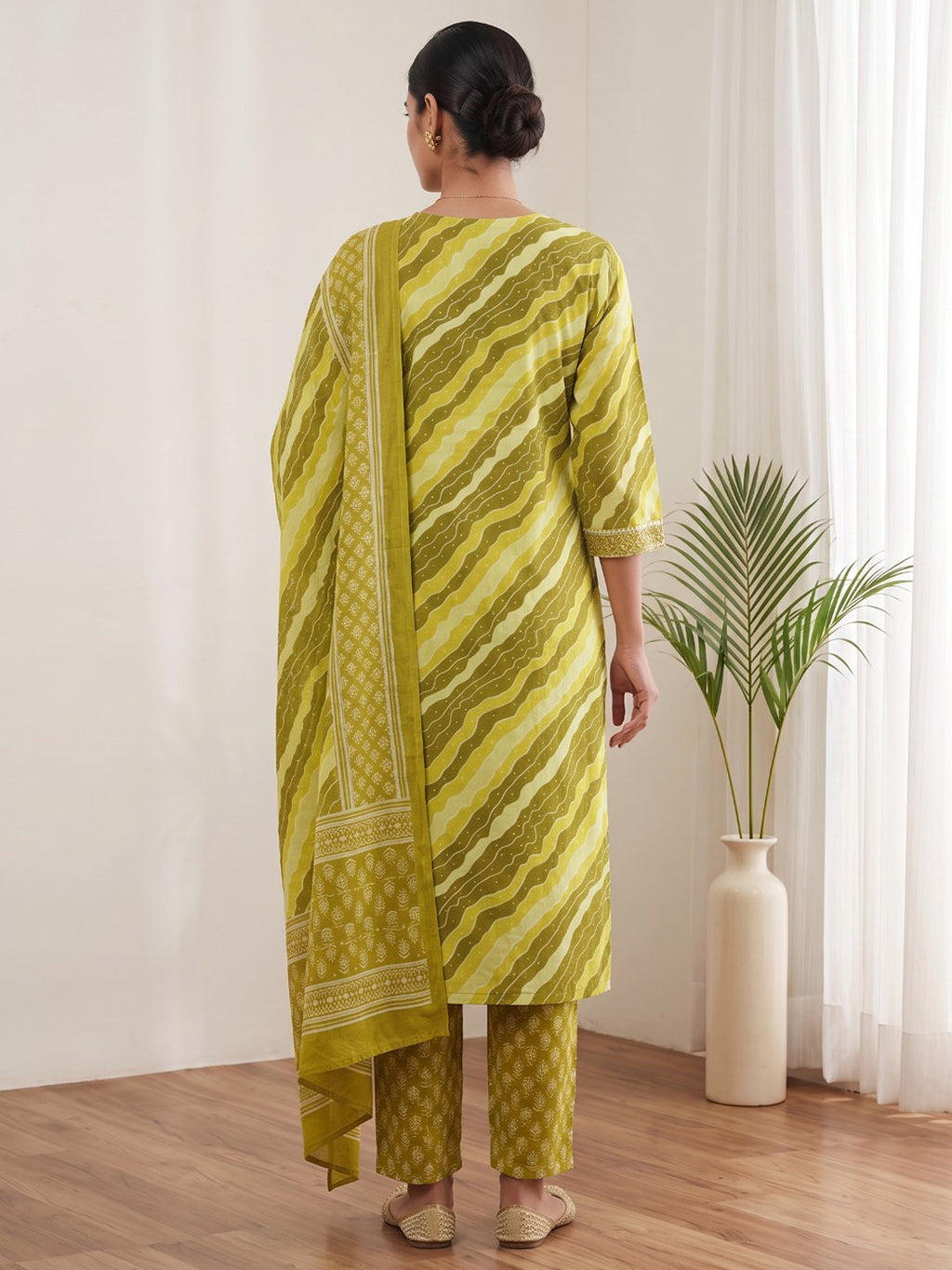 Mustard Printed Cotton Blend Kurta With Pant & Dupatta