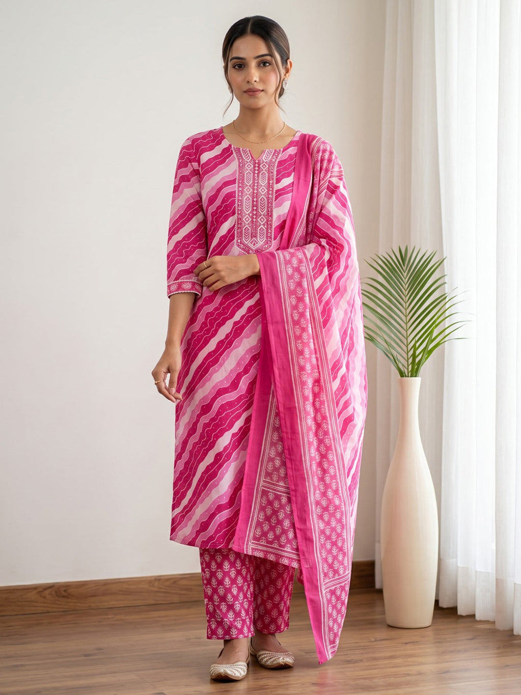 Pink Printed Cotton Blend Kurta With Pant & Dupatta