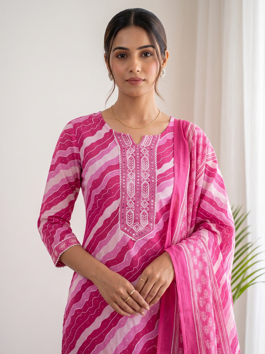 Pink Printed Cotton Blend Kurta With Pant & Dupatta