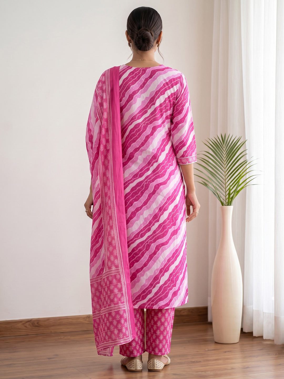 Pink Printed Cotton Blend Kurta With Pant & Dupatta