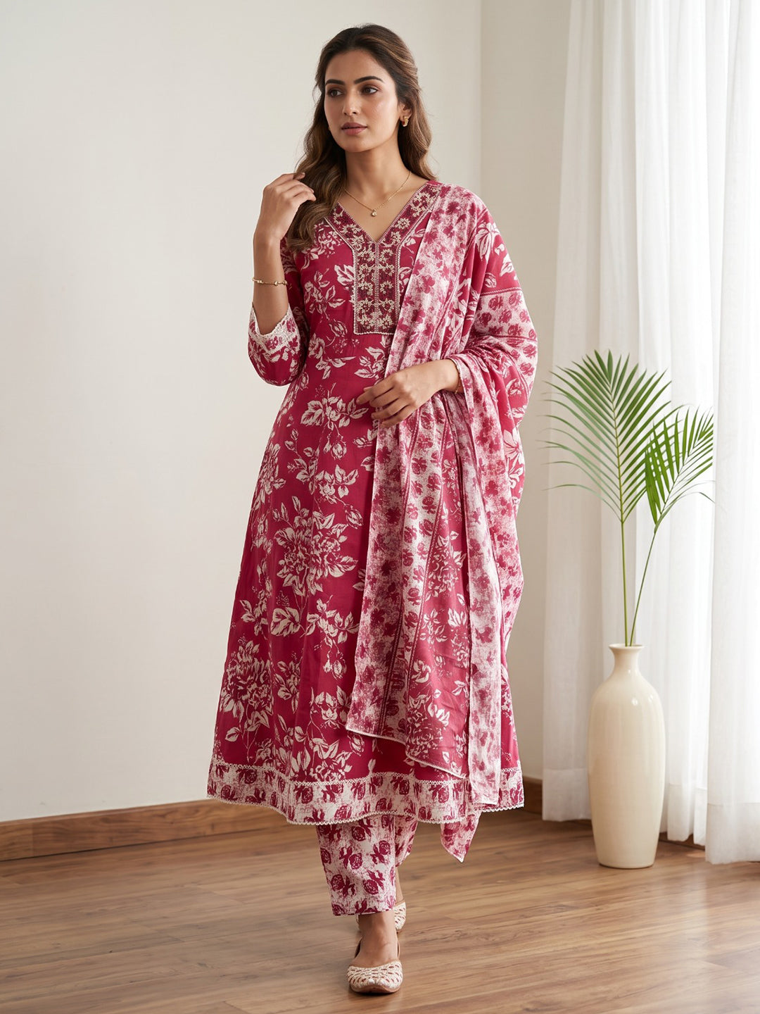 Red Printed Cotton Blend Kurta With Pant & Dupatta