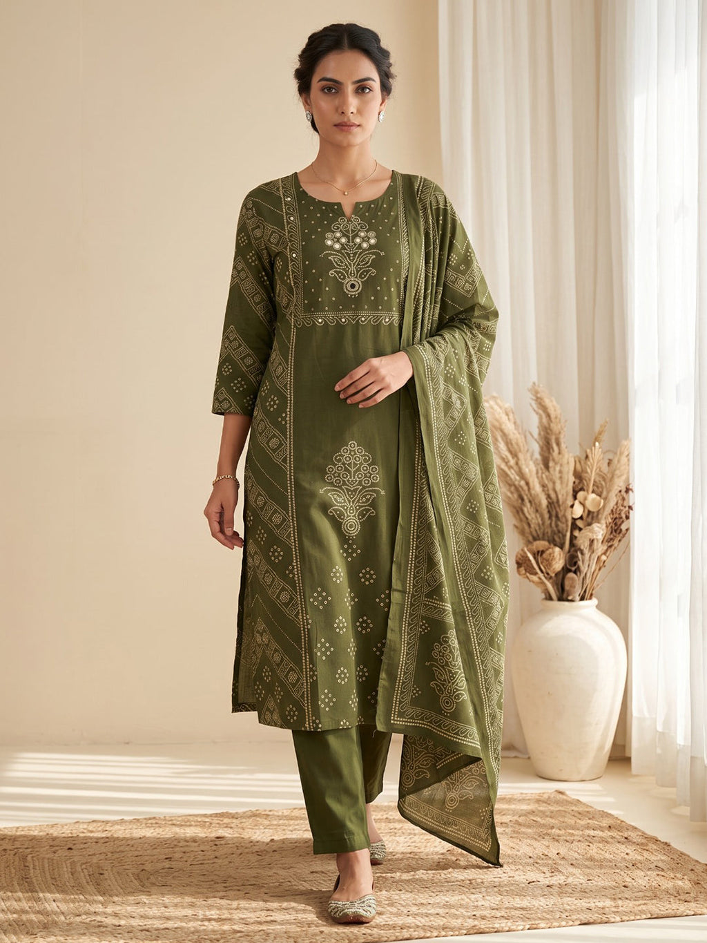 Green Printed Cotton Blend Kurta With Pant & Dupatta