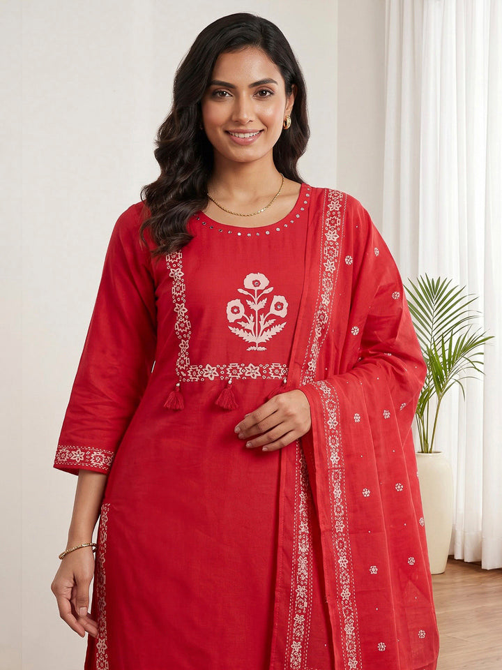 Rani Printed Cotton Blend Kurta With Pant &amp; Dupatta