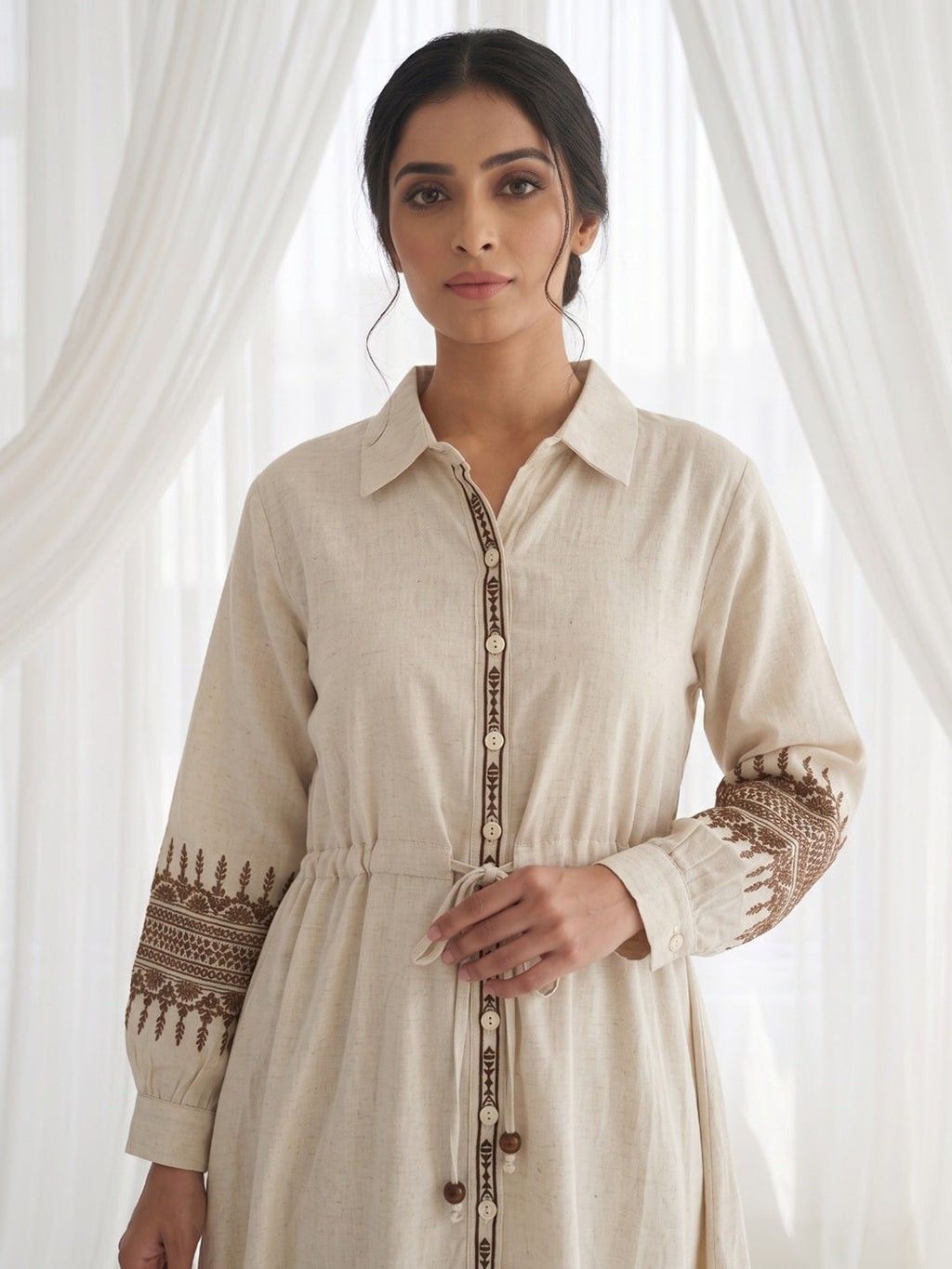 White Cotton Blend Round Neck Printed Kurta