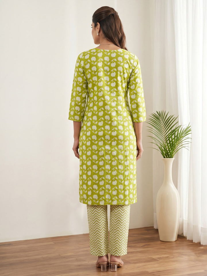 Green Printed Cotton Blend Kurta Set
