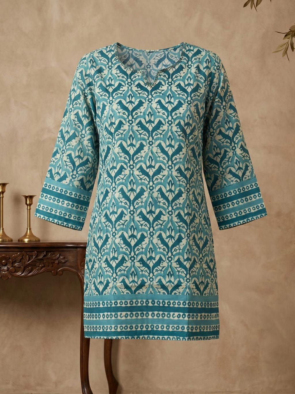Sky Blue Cotton Blend Round Neck Embroidered Kurta
