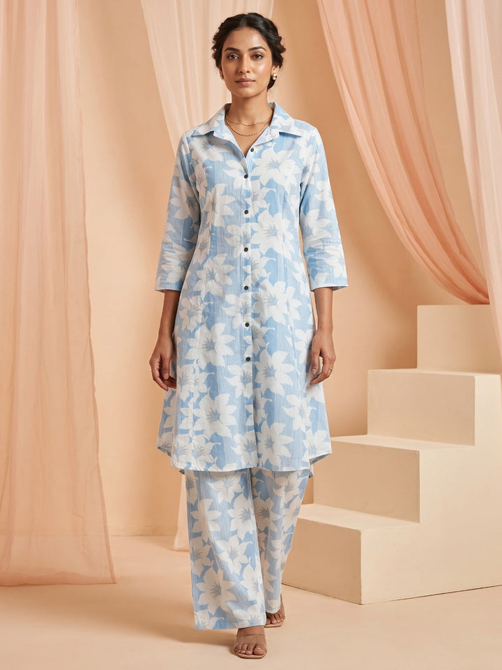 Blue Printed Cotton Blend Round Neck Straight Kurta With Pant