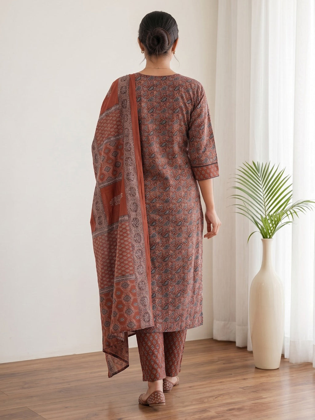 Maroon Embroidery Cotton Blend Kurta With Pant & Dupatta