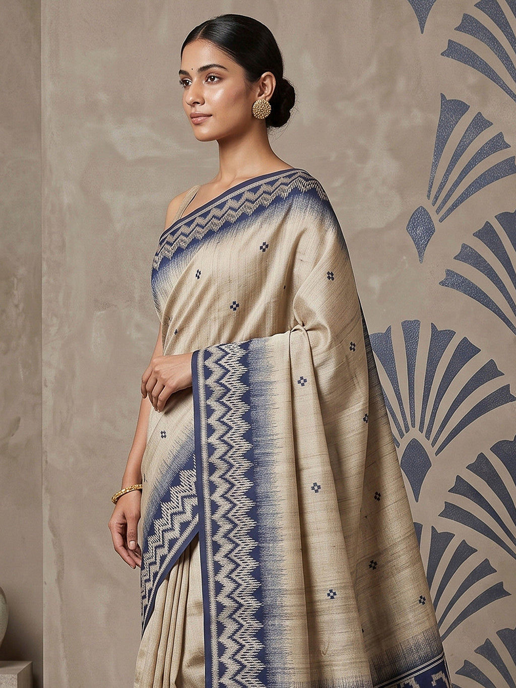 Off-White-Navy Cotton Blend Woven Saree