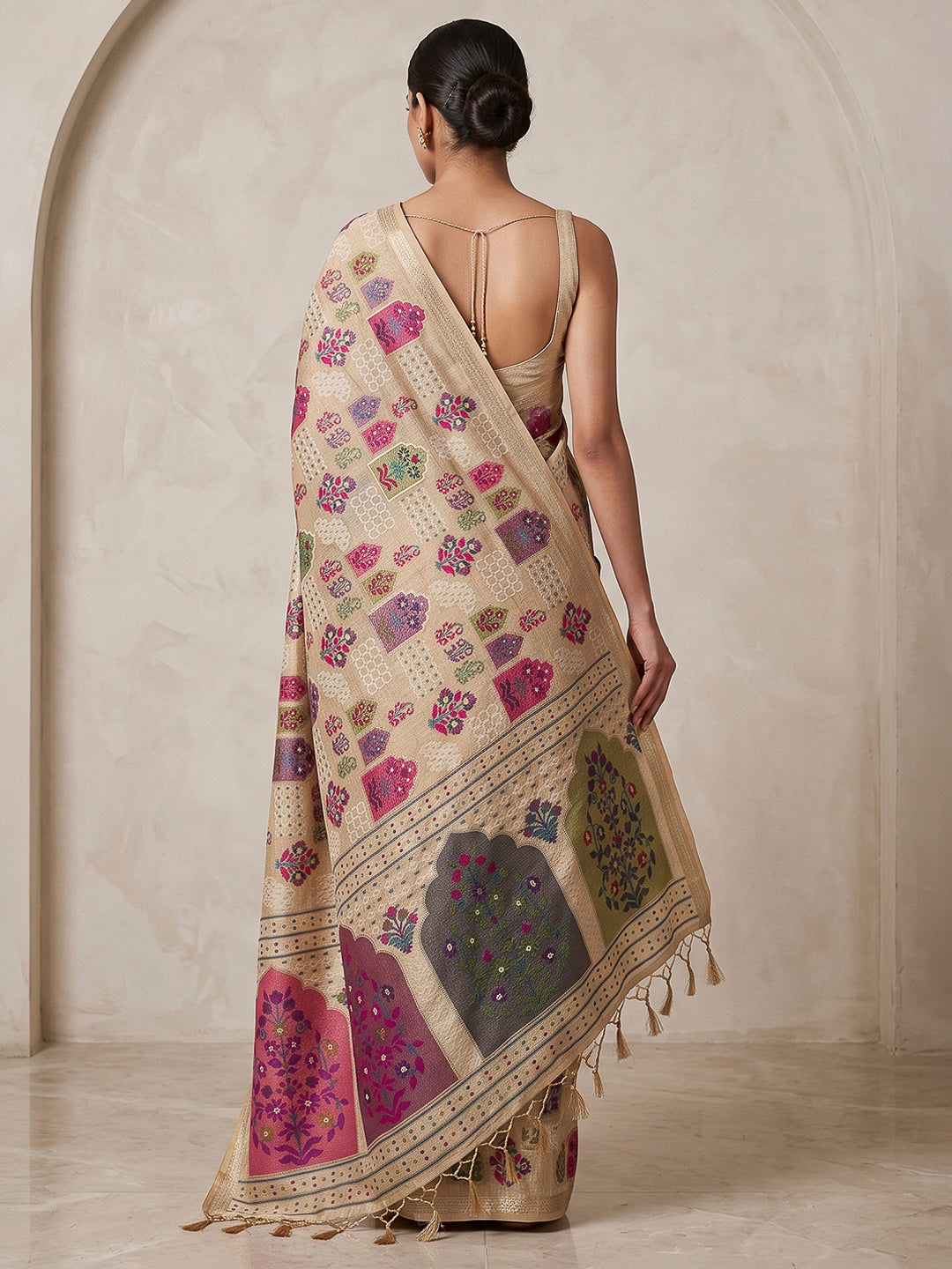 Off-White Cotton Blend Woven Saree