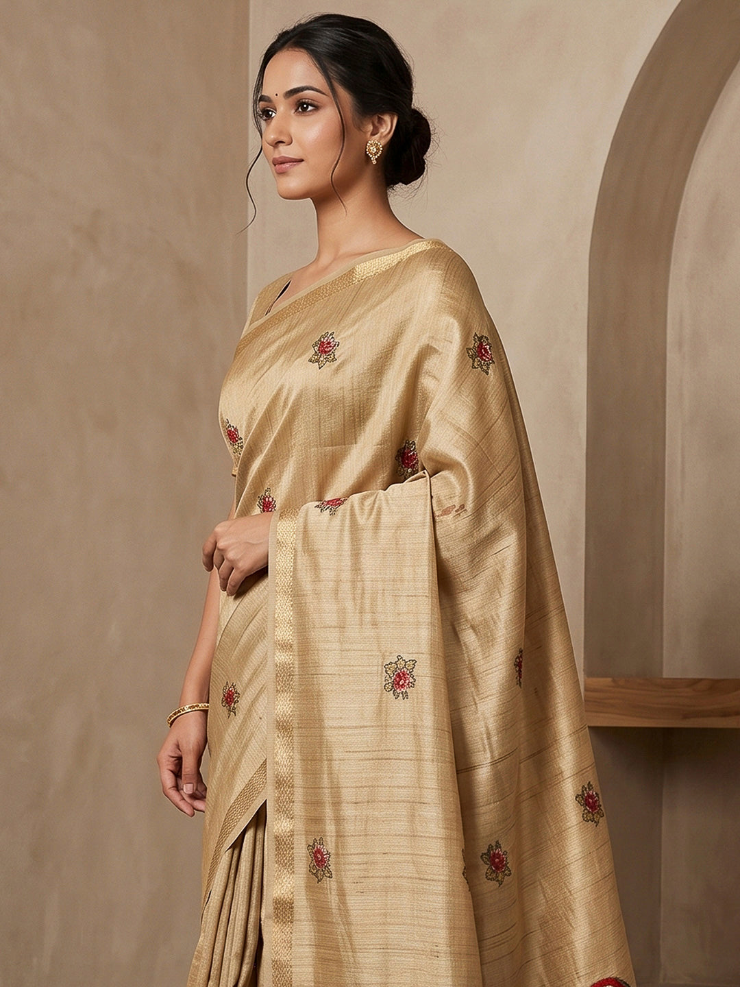 Off-White Cotton Blend Woven Saree