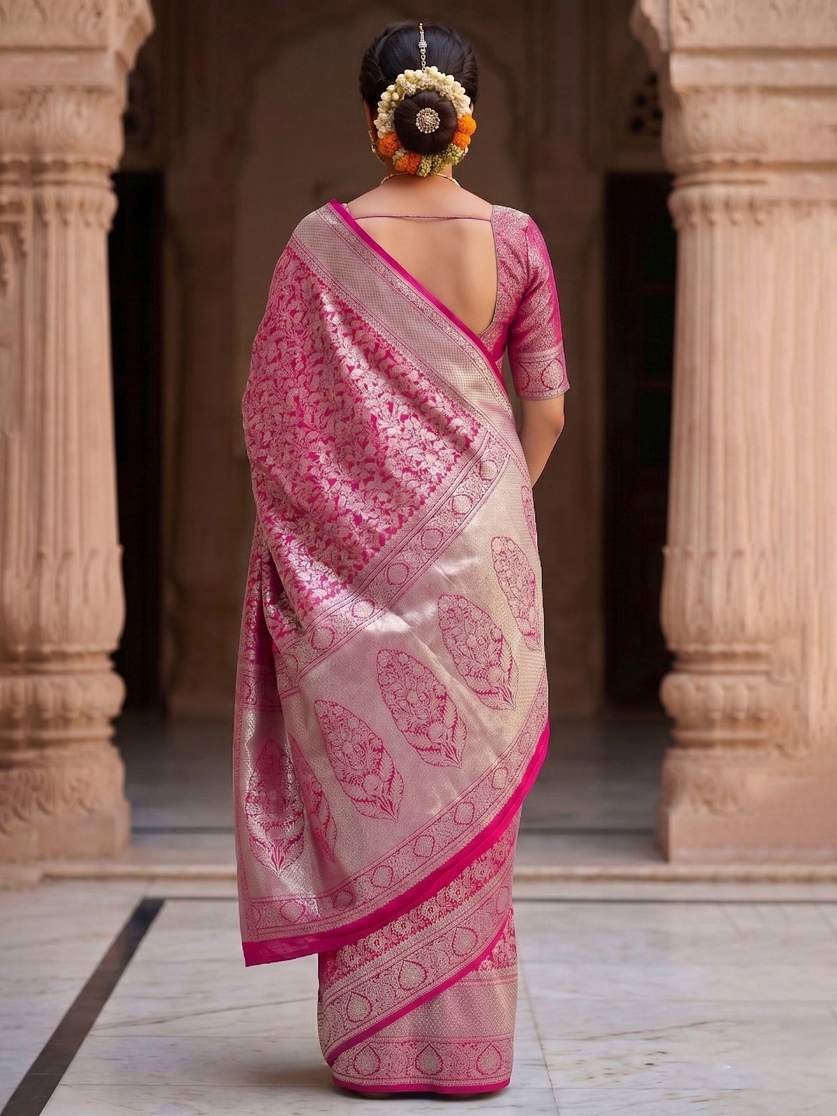 Rani Woven Design Art Silk Kanjivaram Saree