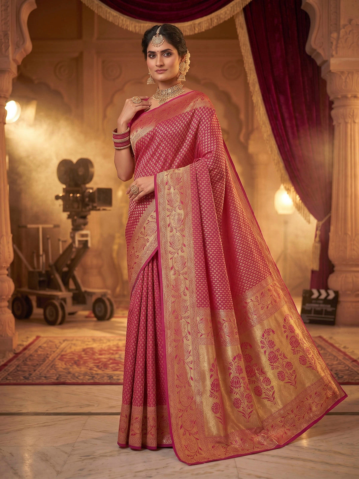 Rani Woven Design Art Silk Kanjivaram Saree