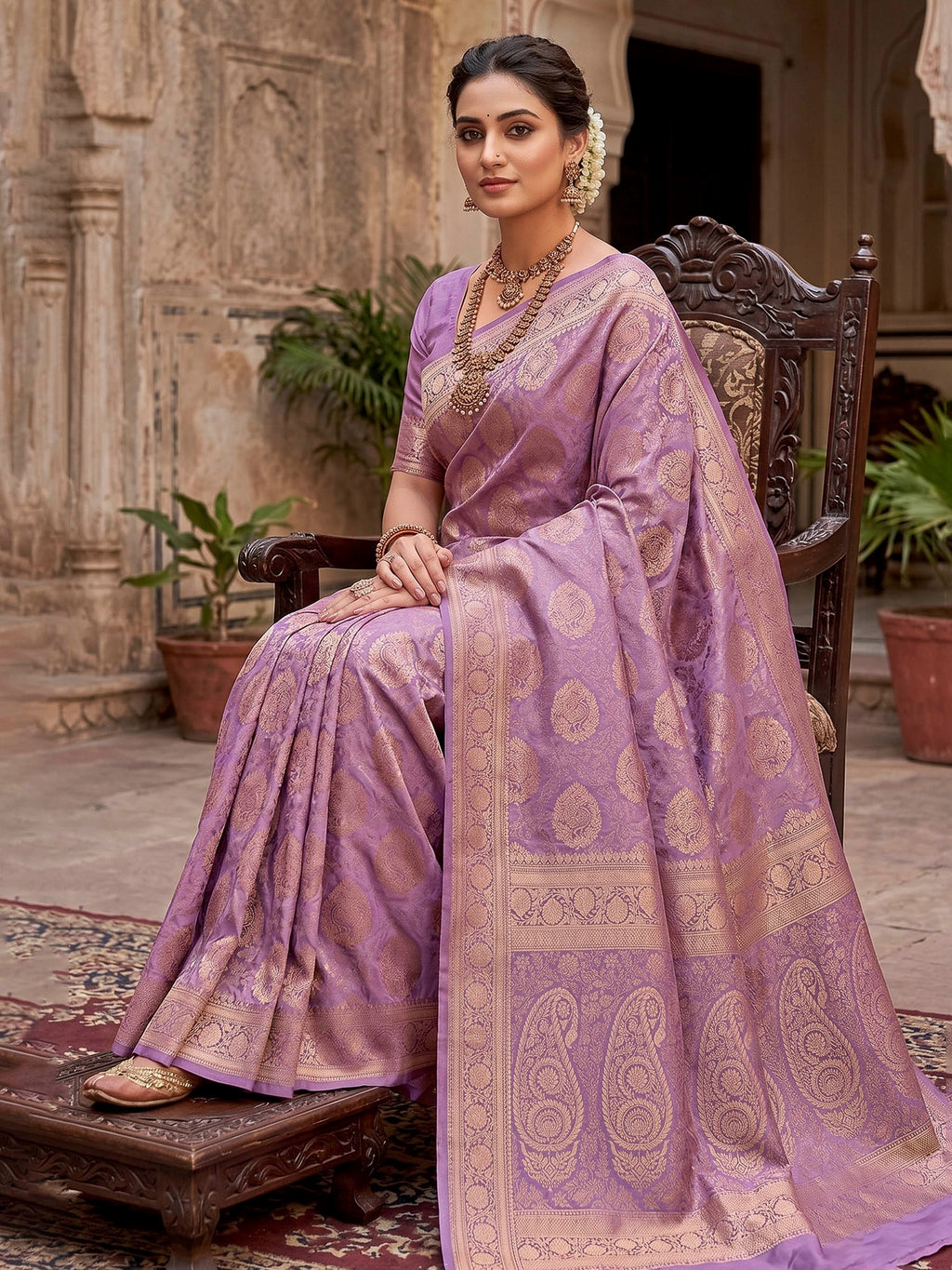 Lavender Woven Design Art Silk Kanjivaram Saree