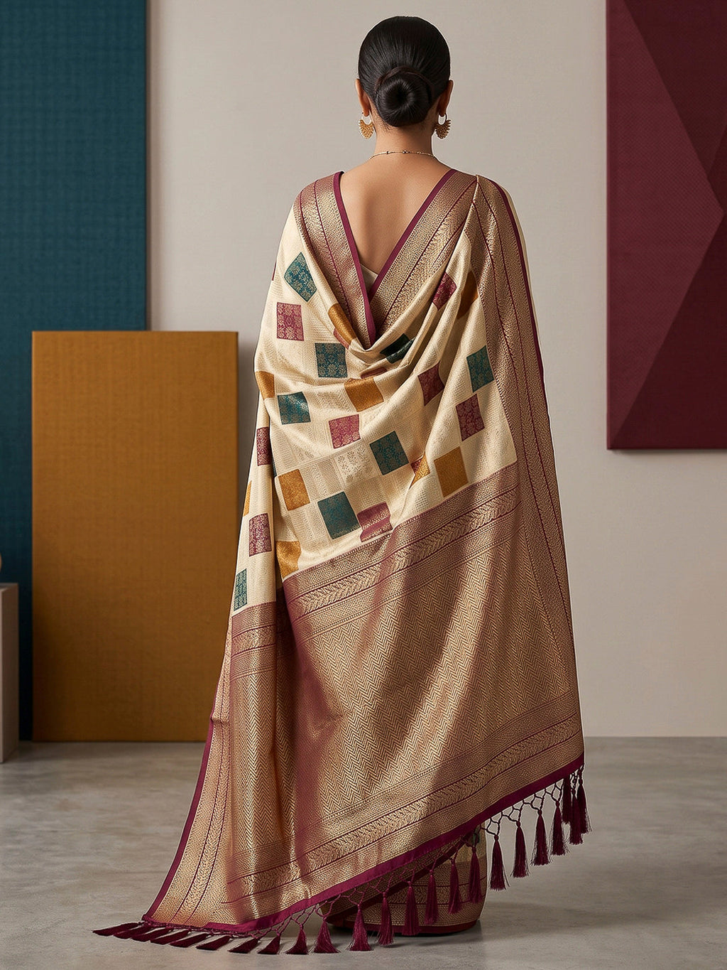 Off-White Art Silk Woven Saree