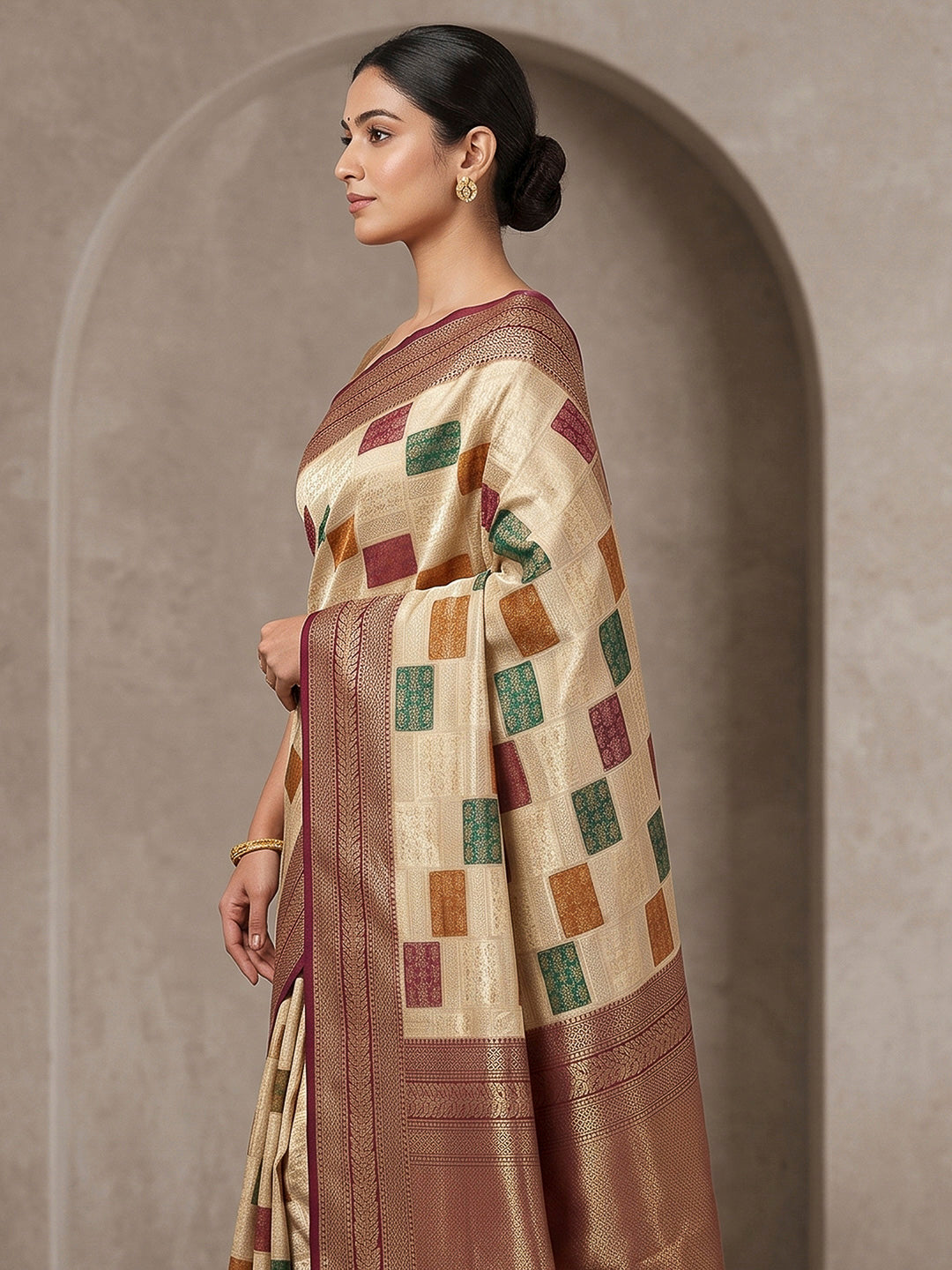 Off-White Art Silk Woven Saree