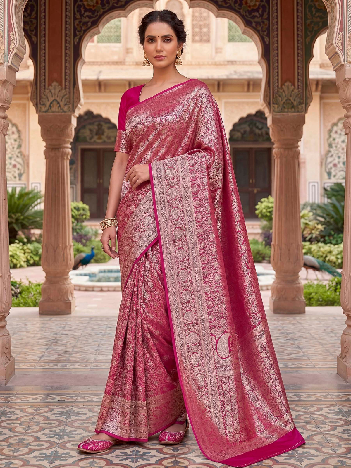Rani Woven Design Art Silk Kanjivaram Saree