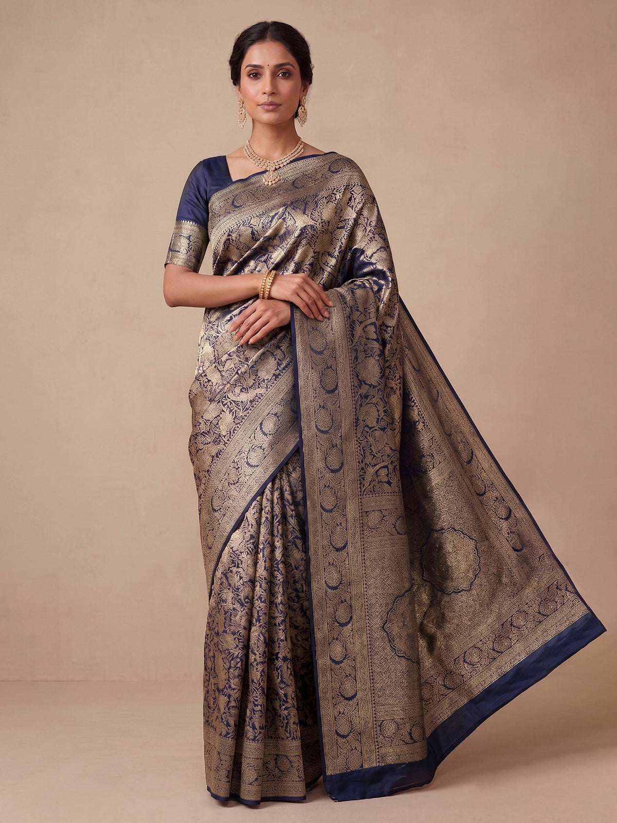 Navy Blue Woven Design Art Silk Kanjivaram Saree