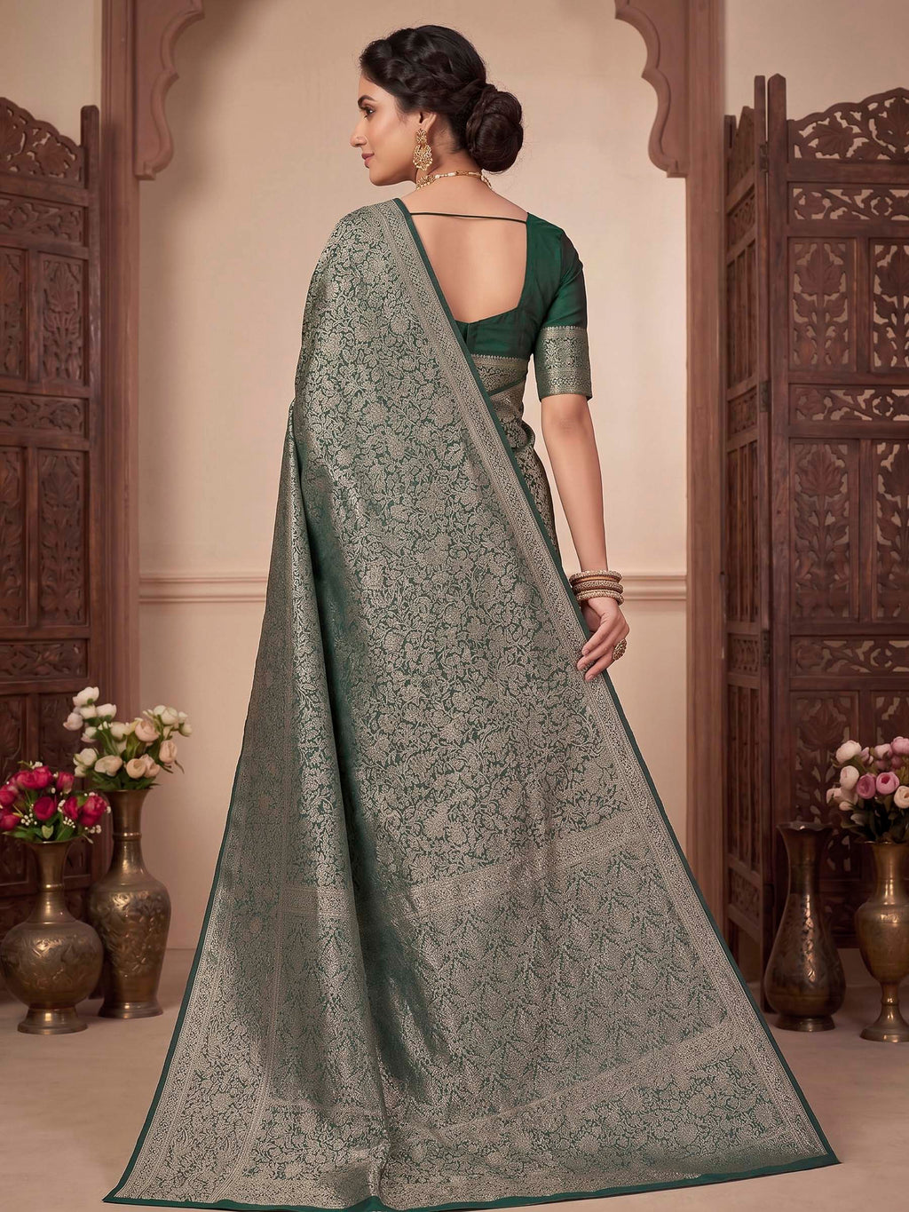 Bottle Green Woven Design Art Silk Kanjivaram Saree