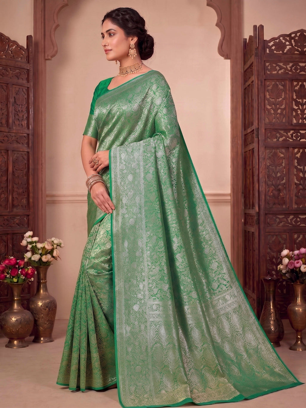 Green Woven Design Art Silk Kanjivaram Saree