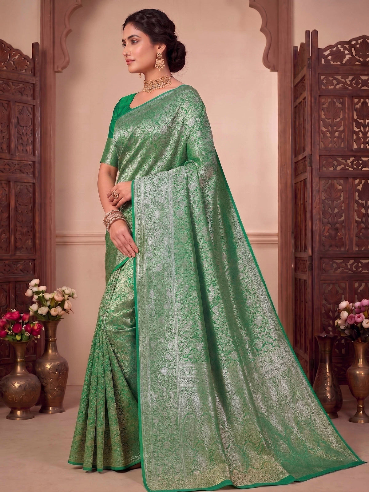 Green Woven Design Art Silk Kanjivaram Saree