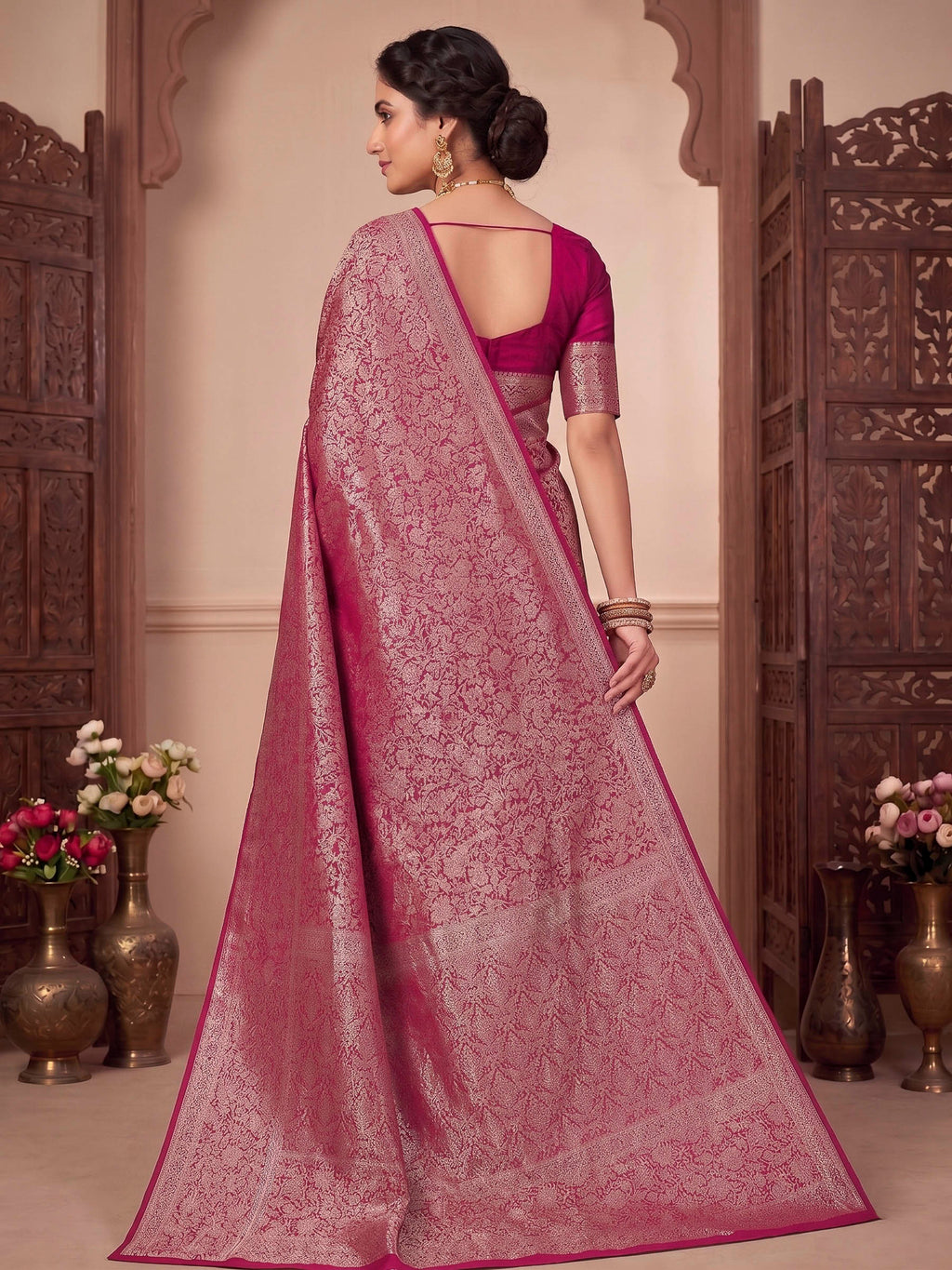 Rani Woven Design Art Silk Kanjivaram Saree