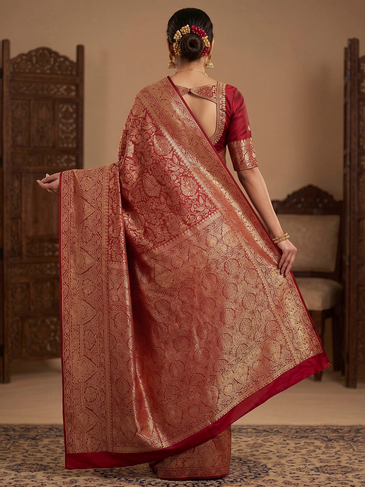 Maroon Woven Design Art Silk Kanjivaram Saree