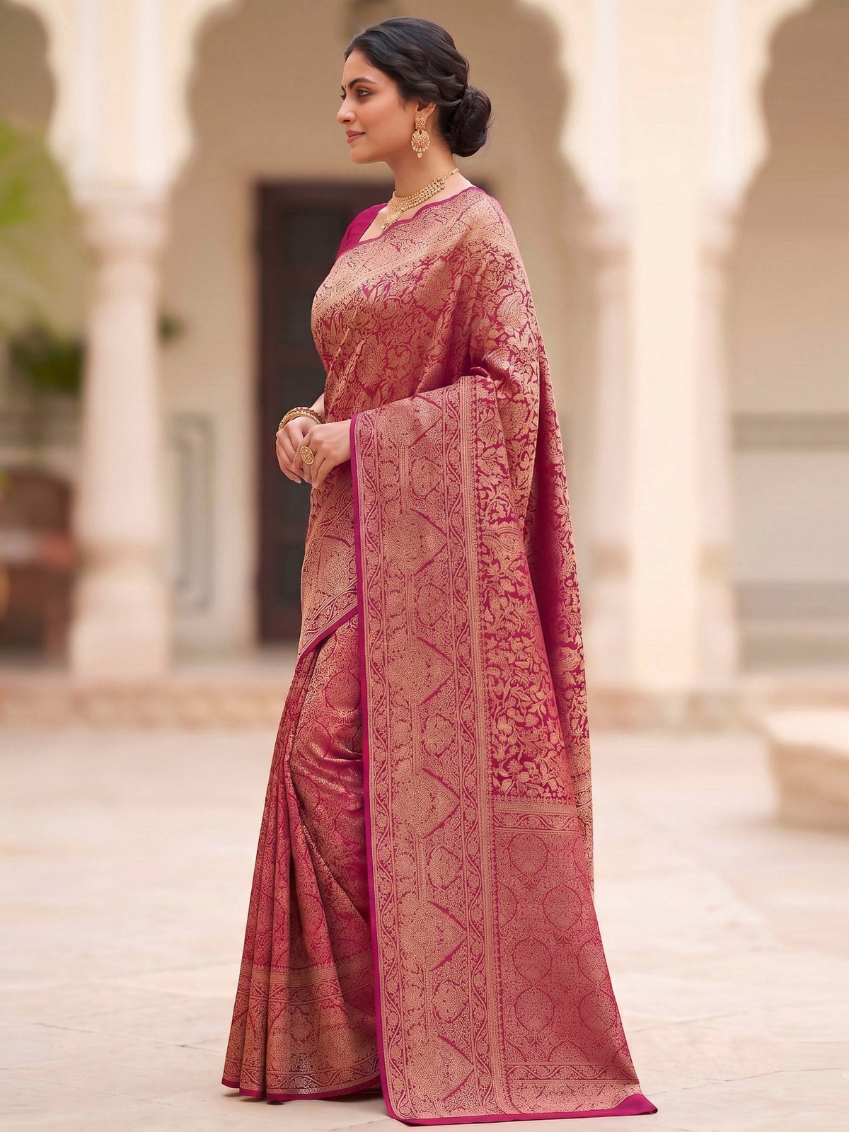 Rani Woven Design Art Silk Kanjivaram Saree