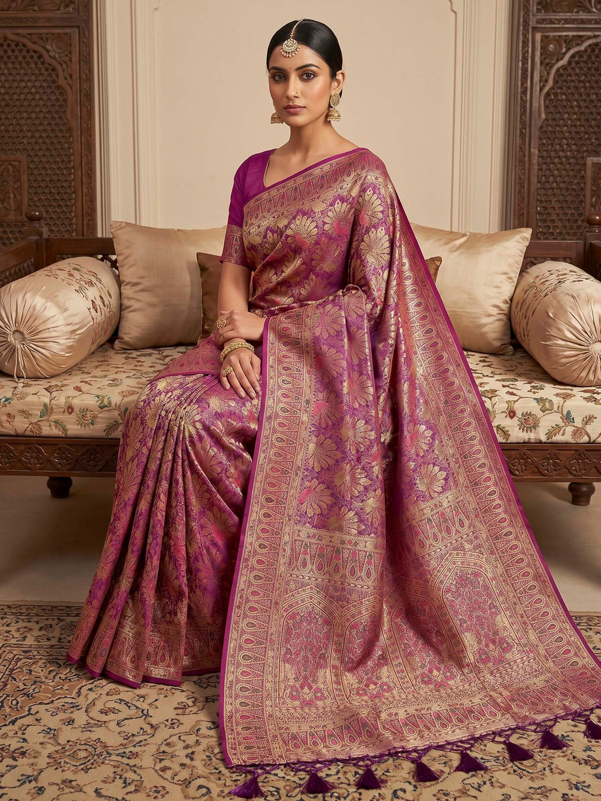 Wine Woven Design Art Silk Kanjivaram Saree
