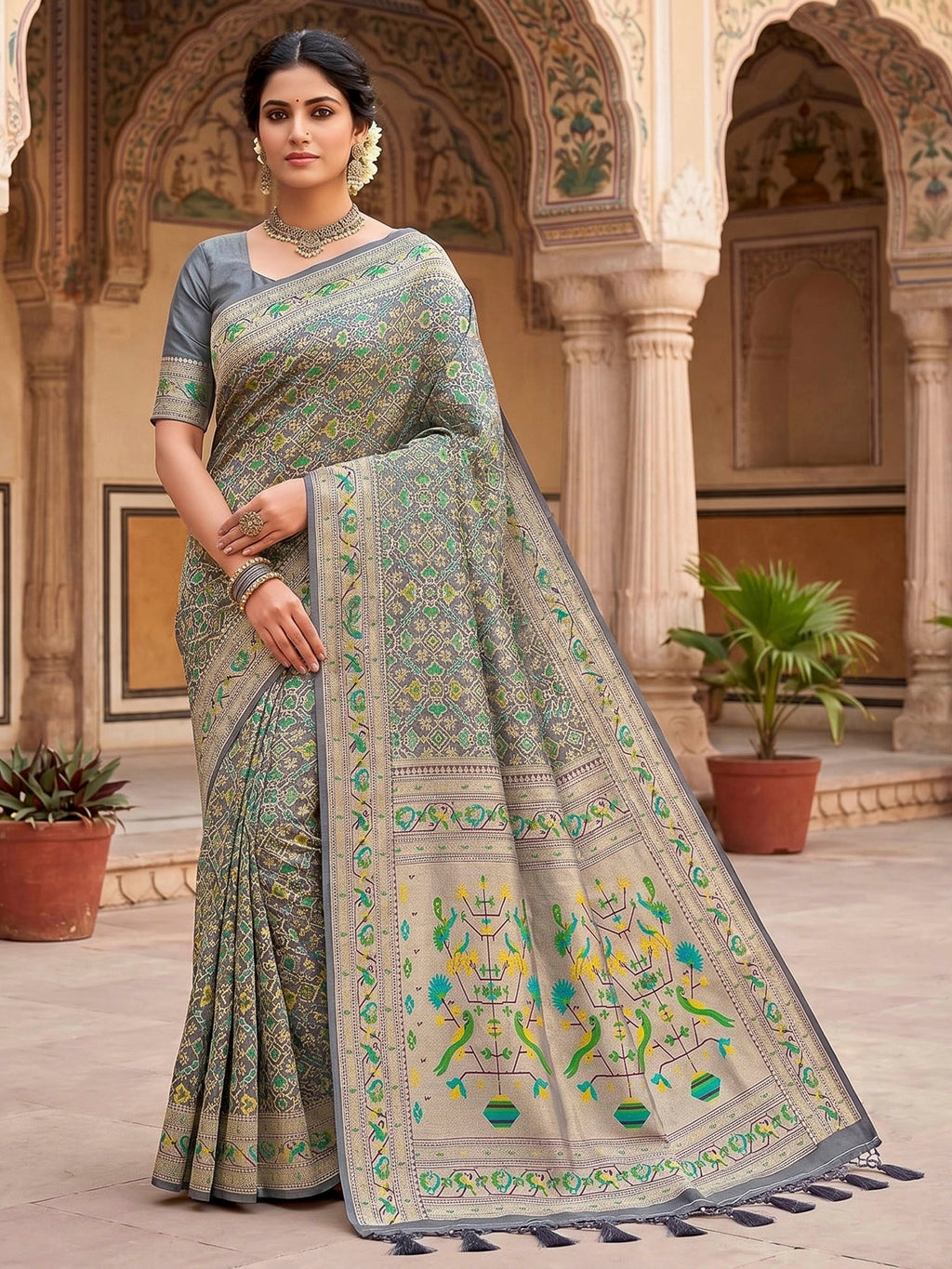 Grey Woven Design Art Silk Kanjivaram Saree