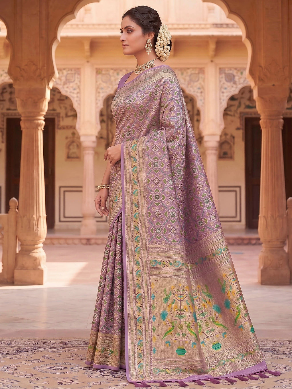 Lavender Woven Design Art Silk Kanjivaram Saree