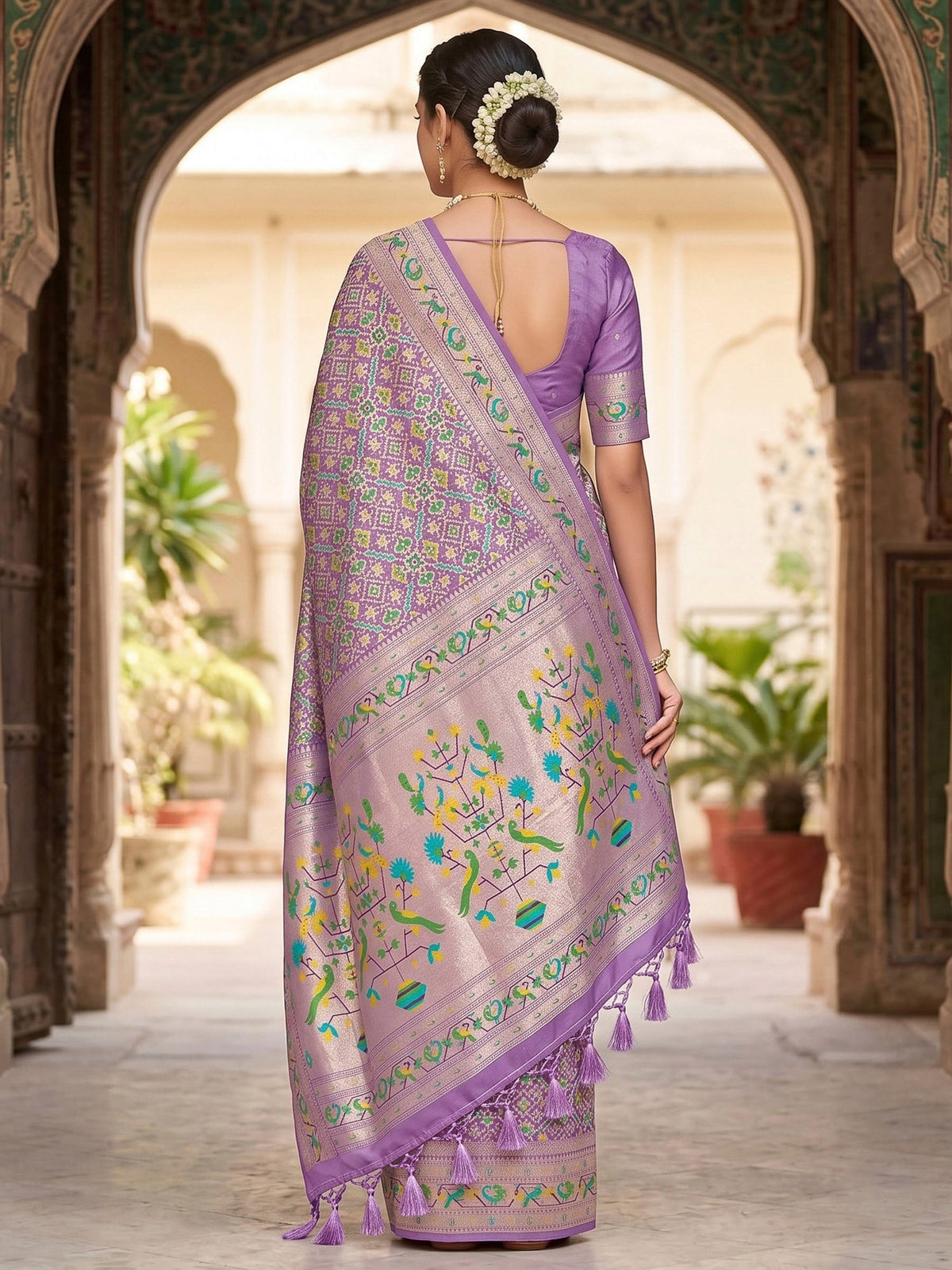 Lavender Woven Design Art Silk Kanjivaram Saree