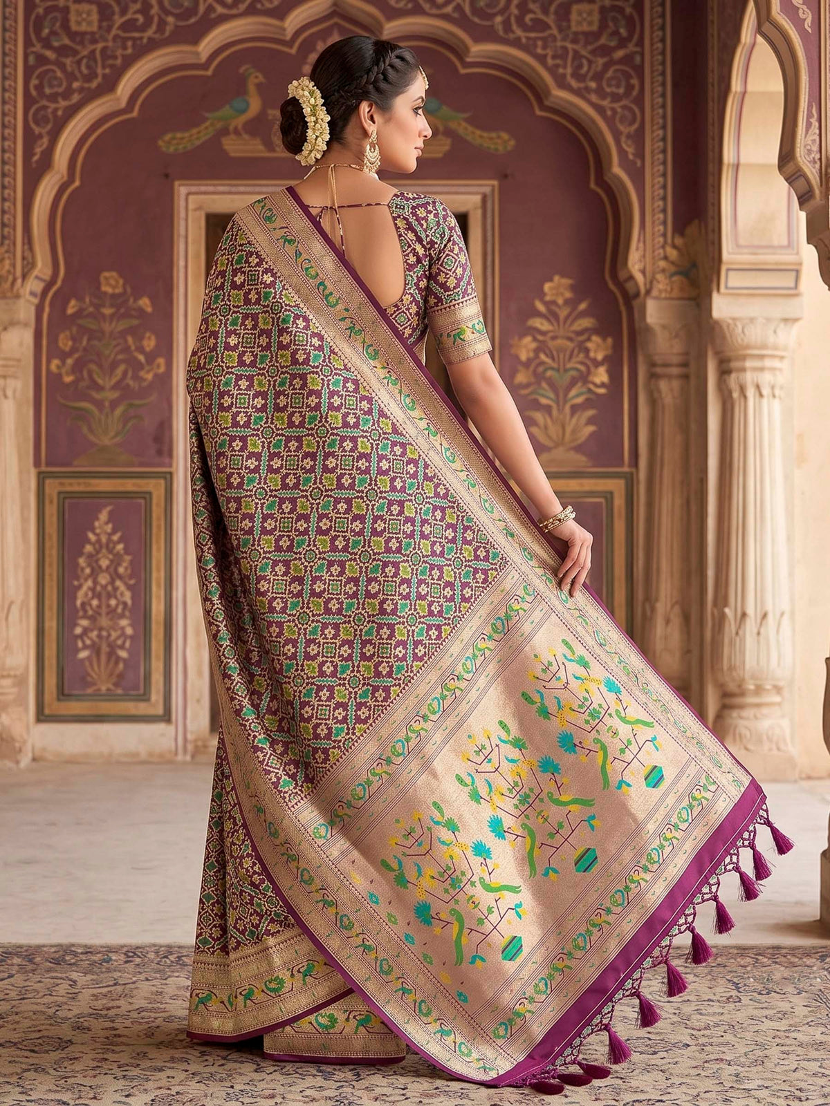 Wine Woven Design Art Silk Kanjivaram Saree